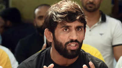 Delhi Court Summons Wrestler Bajrang Punia In Criminal Defamation ...