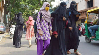 Burqa-clad girls can enter campus, change in loo: Mumbai college ...