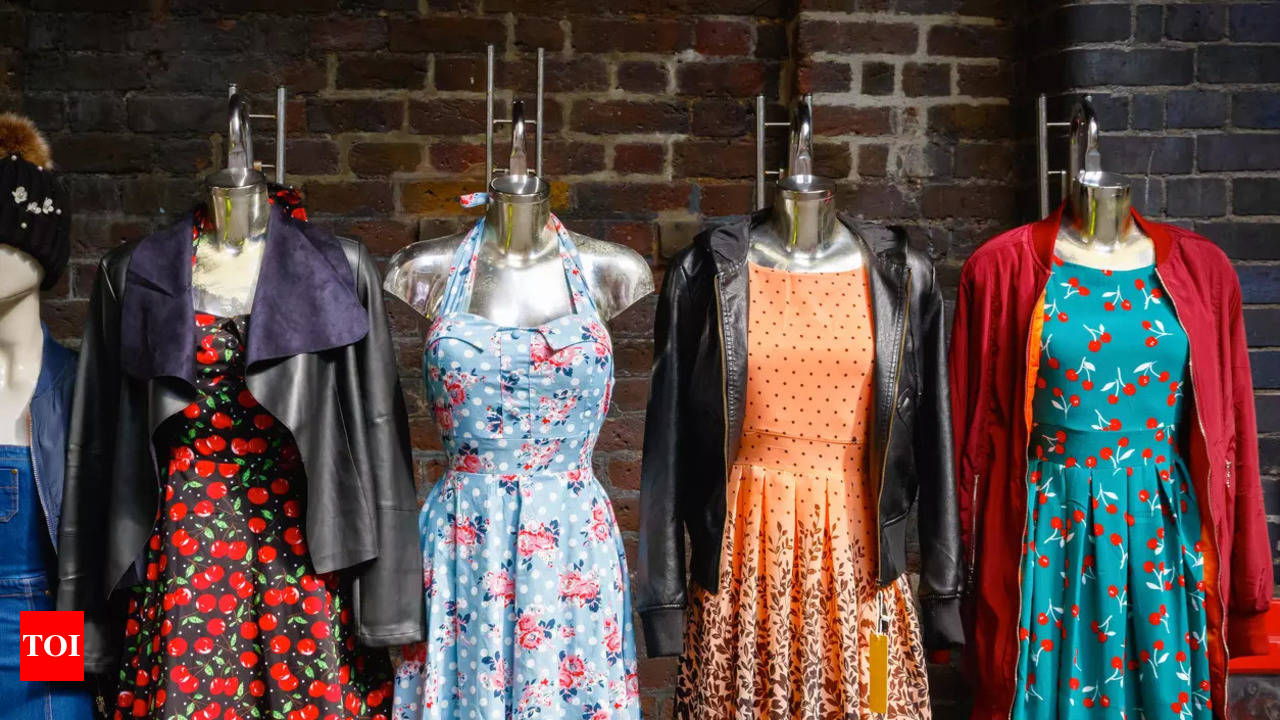 Shoppers Stop Indore: Dresses & Kurtis