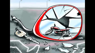 27-year-old killed after truck hits bike in Gandhi Nagar