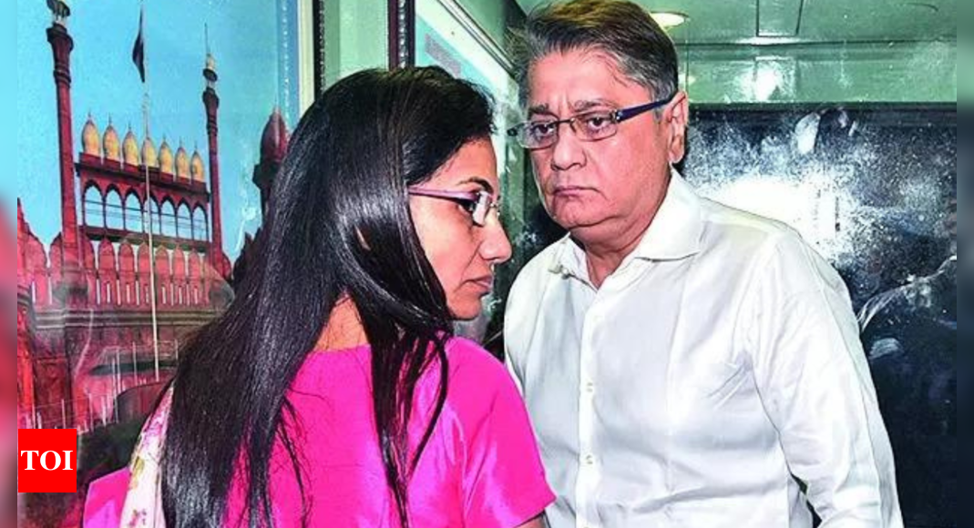 Deepak: ‘Chanda could end up with Indrani, Dhoot told Deepak’ | India News
