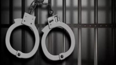 UP: Banker thrashed for ‘peeing’ on RSS office wall, jailed with kin