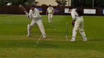 Watch: 83-year-old former Scottish cricketer plays with oxygen cylinder on his back