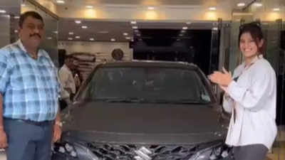 Anjali Arora gifts her father a brand new car; shares video on her social media