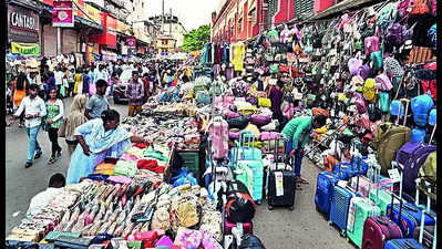 Cal HC tells state to file report on plans for hawkers in a month