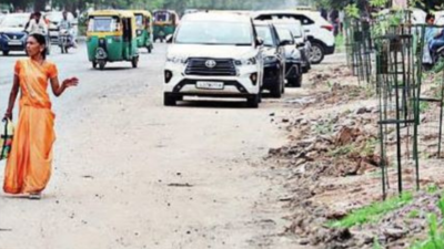 Rs 25cr Science City road project far from completion