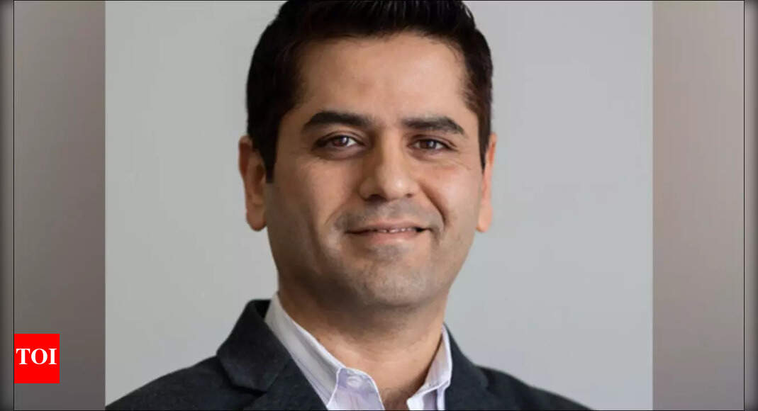 Tesla: New Tesla CFO has two jobs and a lot of question marks – Times of India