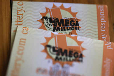 $1.58 billion jackpot goes to lucky Mega Millions player in Florida