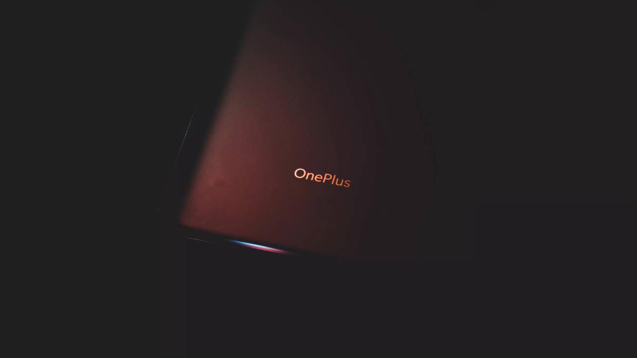OnePlus ra mắt smartphone gập vào tháng 8 năm nay? - Tạp chí điện tử  VnMedia - Thông tin Kinh tế và Công nghệ