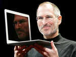 Arabs embrace Steve Jobs