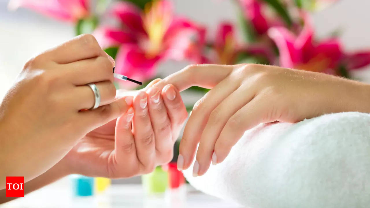 We Ask a Derm: Are Acrylic Nails Bad for You?