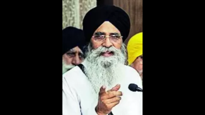 In reminder of criticism for previous jathedar, now SGPC chief under fire