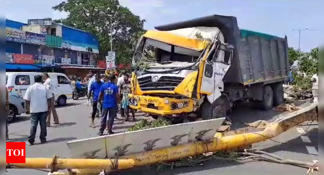 Chennai Truck Accident News: Four Including Two College Students Die In ...