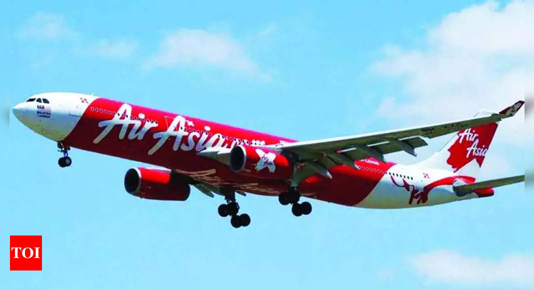 Safety: Bird Strike: AirAsia India flight Delhi-Surat returns safely to Delhi after ‘cracked windshield’