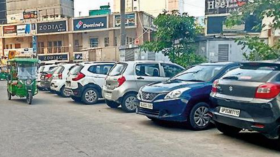 Parking charges hiked, Sec 18 traders seek monthly passes