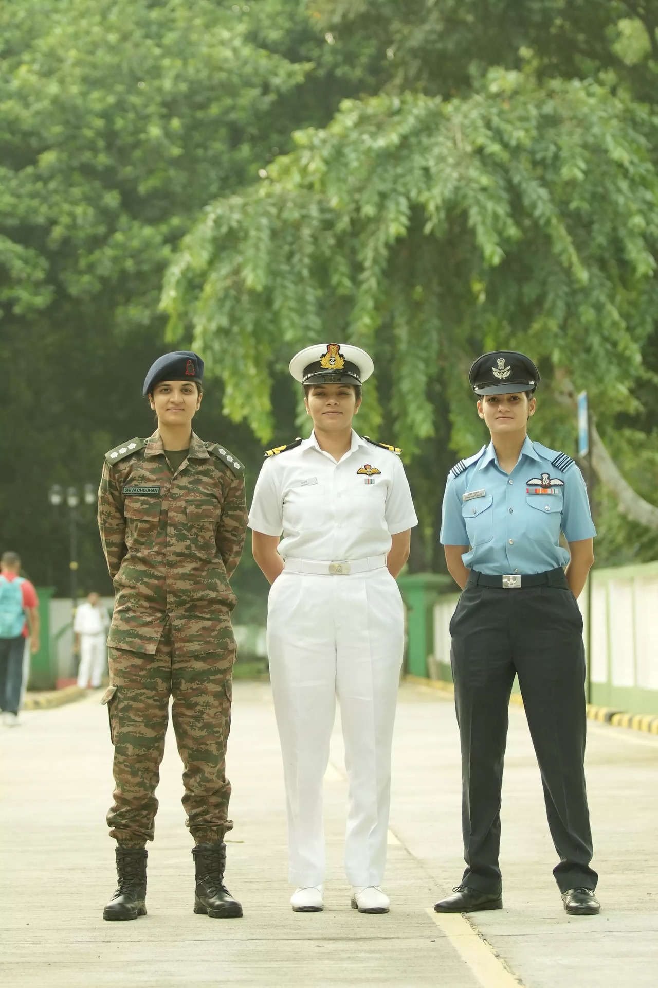 Dare to dream: Women in uniform urge youngsters - Times of India