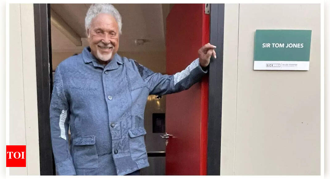 Tom Jones, creator of the longestrunning musical 'The Fantasticks