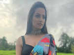 Anita Hassanandani looks like a breath of fresh air in printed saree