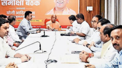 Doctors should stay overnight at place of their postings: CM Yogi Adityanath