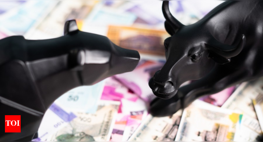 Markets bounce back after two days of fall on buying in Reliance, Infosys; firm European equities – Times of India