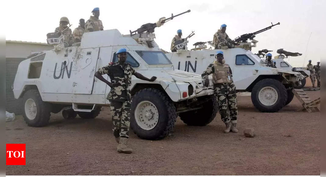 UN force in Mali quits base early over insecurity
