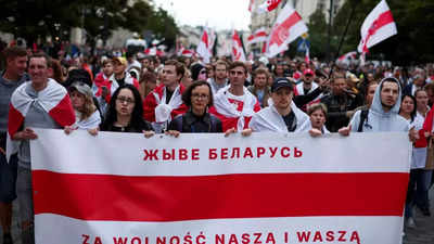 Polish parliament passes law allowing to hold referendum on election day - voting results