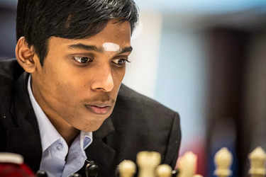 Disappointing day for Indians as overnight leader Gukesh slips to third,  Pragg suffers second loss - The Economic Times