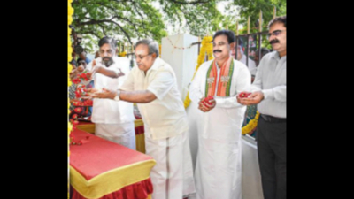 Puducherry celebrates 61st merger day with Indian Union