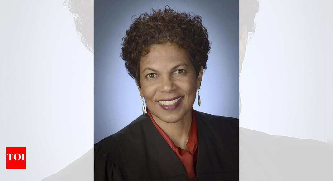 Trump Election Case: Texas woman accused of threatening to kill judge ...