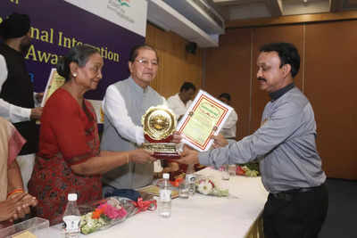 Chandigarh professors receive 'Rashtriya Gaurav Award' for academic excellence