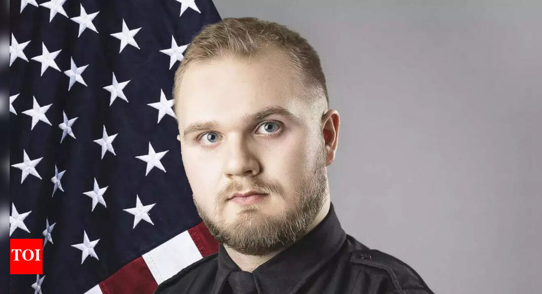 Cops take down Syrian asylum seeker on his way to commit 'mass casualty attack', bodycam footage reveals - Times of India