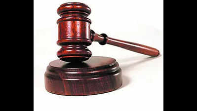 HC sentences 2 IAS officers, div bench gives them relief