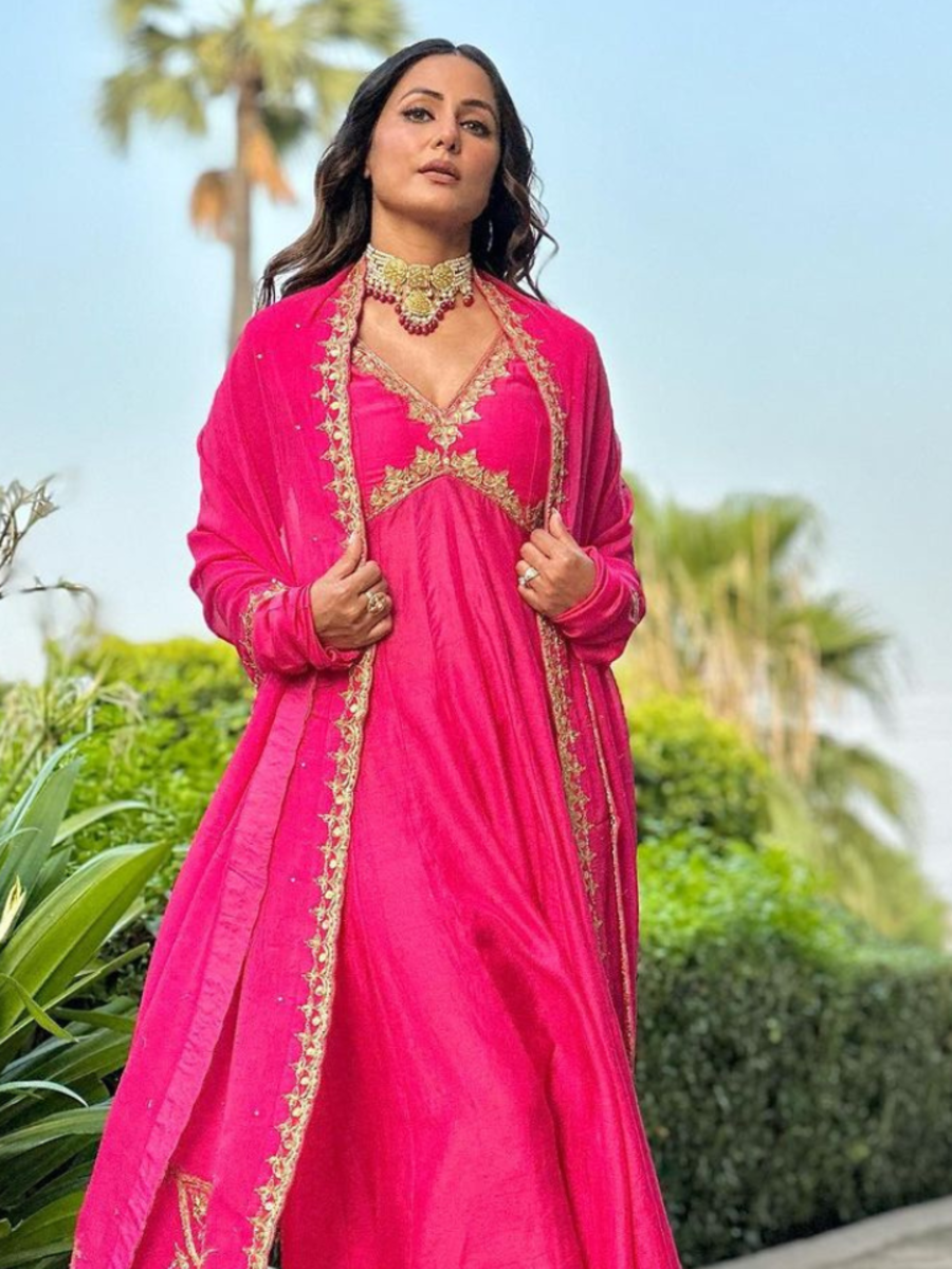 9 Hina Khan-Inspired Suits For Raksha Bandhan | Times Now