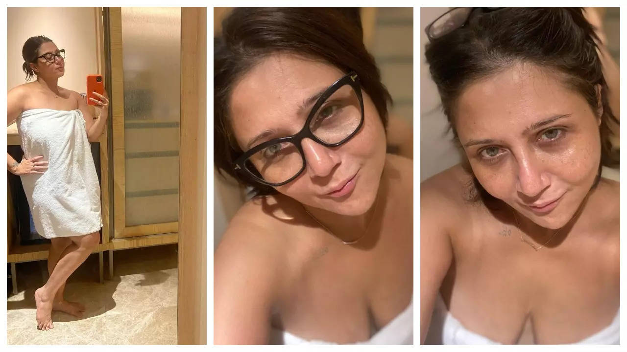 Swastika Mukherjee Towel Images, Picture, Photo, Video: Swastika Mukherjee  shares unfiltered pics in bathing towel, gives a message of self-acceptance  & genuine happiness | - Times of India