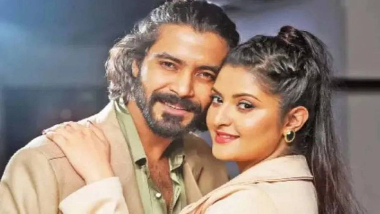 Celebrity couple Pori Moni and Shariful Razz hospitalized in critical  condition, deets inside | Bengali Movie News - Times of India