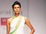 WIFW'11: Day 2: Urvashi Kaur