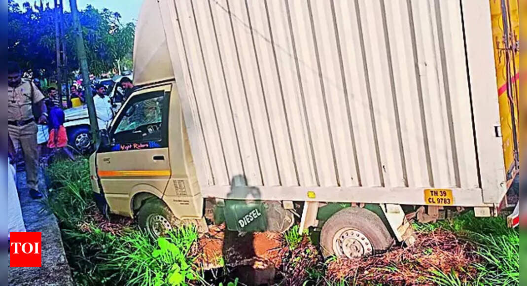 Two Women On Way To Work Killed In Accident | Kochi News - Times of India