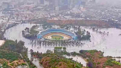 FACT CHECK: Dodger Stadium isn't flooded, viral footage just an illusion