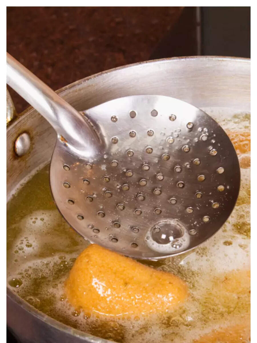 How to make deep frying healthier Tips by celebrity nutritionist