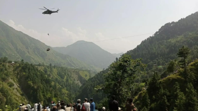 5 kids rescued from cable car in Pakistan, aerial ops called off but efforts on to save 3 others