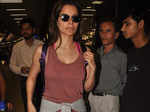 Kangana, Sonakshi at airport