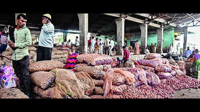 Nashik onion traders call off stir, auctions to resume today