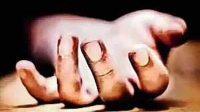 Man poisons son, wife, and father, hangs self in Tamil Nadu's Salem