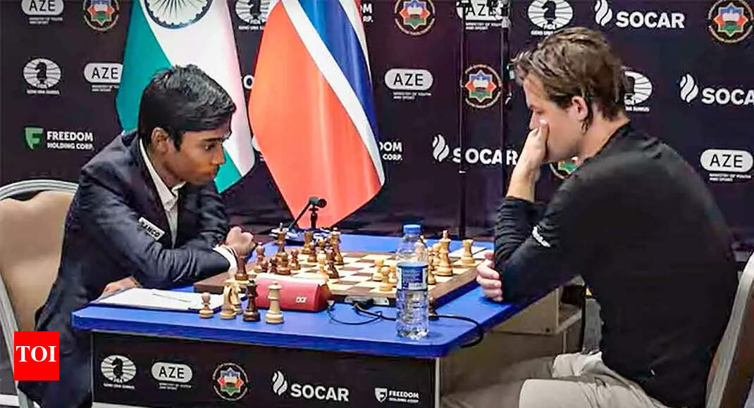 Fabiano Caruana misses great chance to beat Magnus Carlsen in game 6 of  World Chess Championship