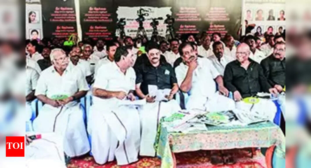 Tamil Nadu: Dmk Hunger Stir Held In Madurai | Madurai News - Times of India