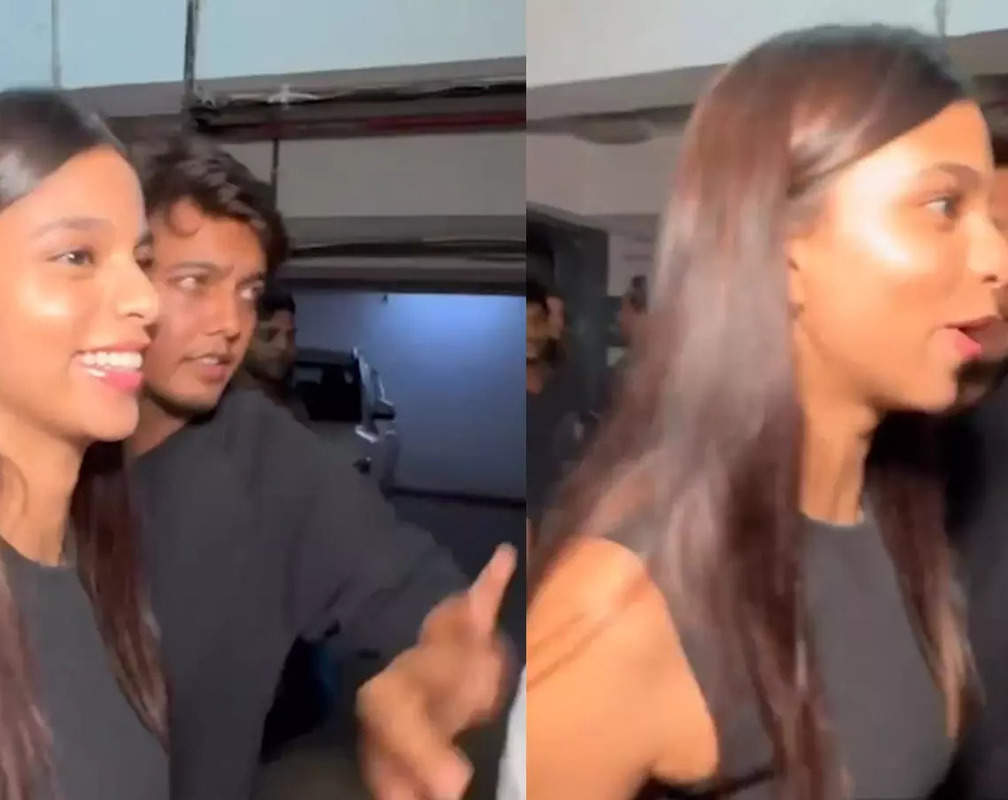 
Shah Rukh Khan's daughter Suhana Khan almost gets mobbed, tackles the situation with a SMILE
