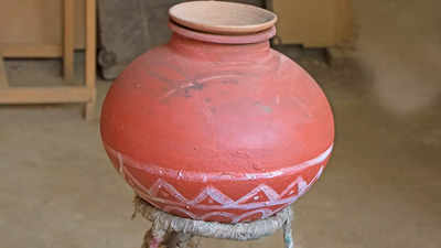 Bringing back the Matka: Why clay pot water is the healthiest