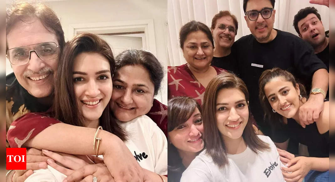 Here’s how Kriti Sanon celebrated her National Award win for ‘Mimi’ – Pics inside | Hindi Movie News – Times of India