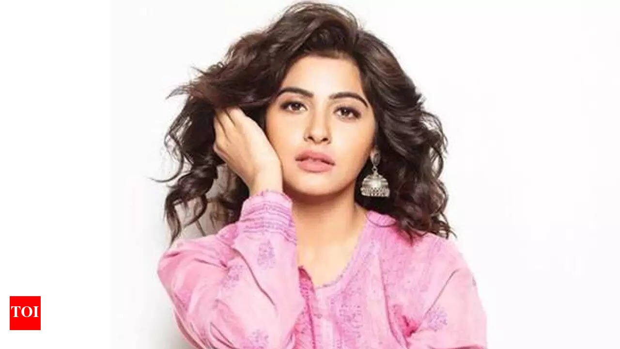 Exclusive - Yukti Kapoor on Bhavika Sharmas reaction on her new show Keh  Doon Tumhein: We spoke to each other on video call and discussed how we are  growing in life - Times of India