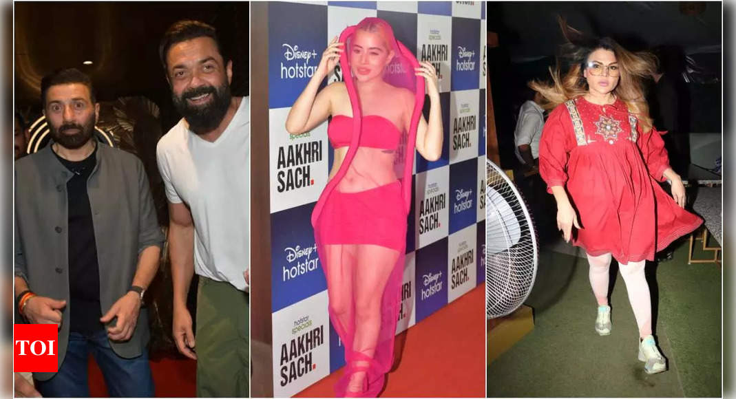 Awkward Pictures: Sunny Deol, Urfi Javed, Rakhi Sawant and more celebs will fulfill your daily dose of laughter | Hindi Movie News – Times of India